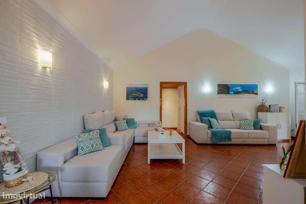 Moradia T4 com 5000m2 de Terreno - "Quinta do Sol"-24