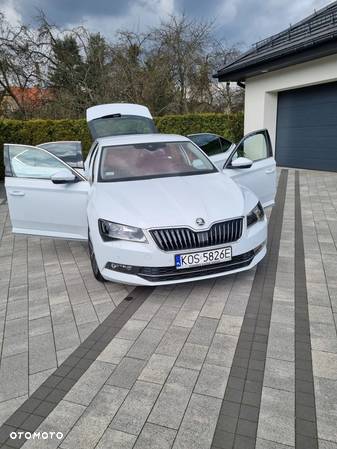 Skoda Superb 2.0 TSI L&K DSG - 7