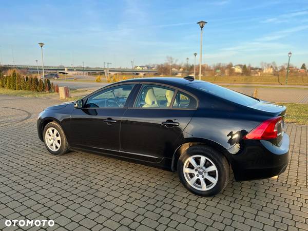 Volvo S60 D4 Kinetic - 6