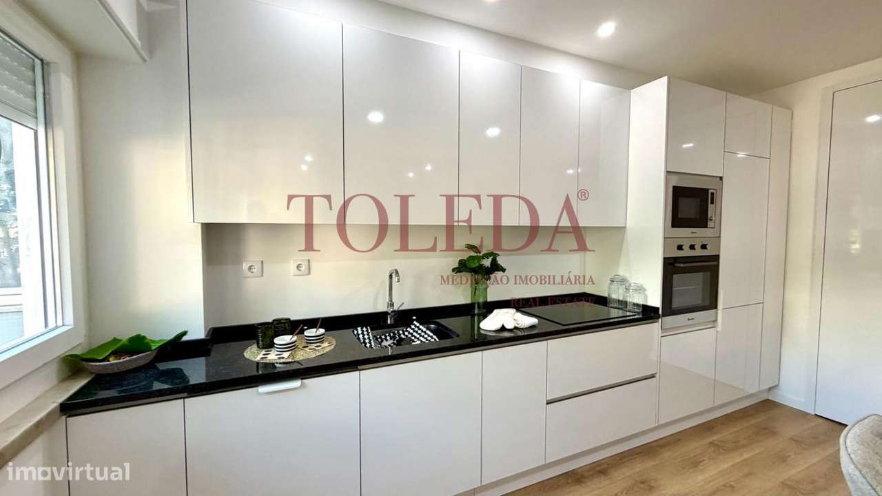 T3 Remodelado ao Colombo c/ varanda 3 WC-27