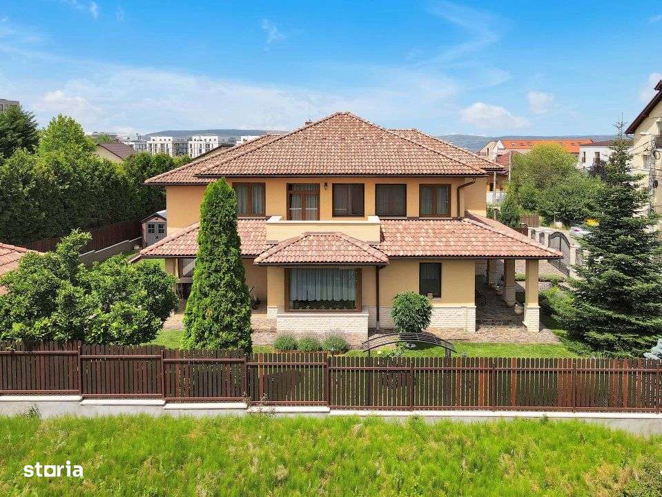 Vila superba, in stil mediteranean, strada privata-2