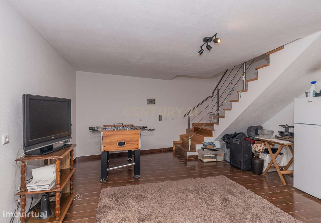 Moradia Moderna T4 em São Domingos de Rana, Cascais-19