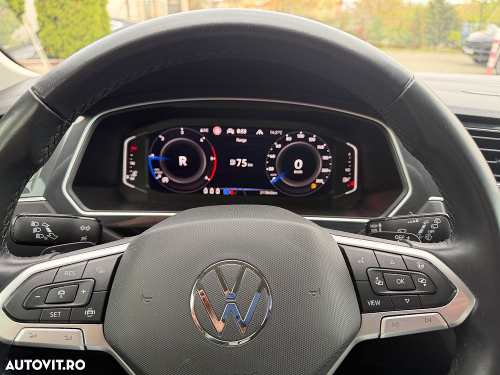 volkswagen tiguan   2 0 tdi 4mot dsg elegance