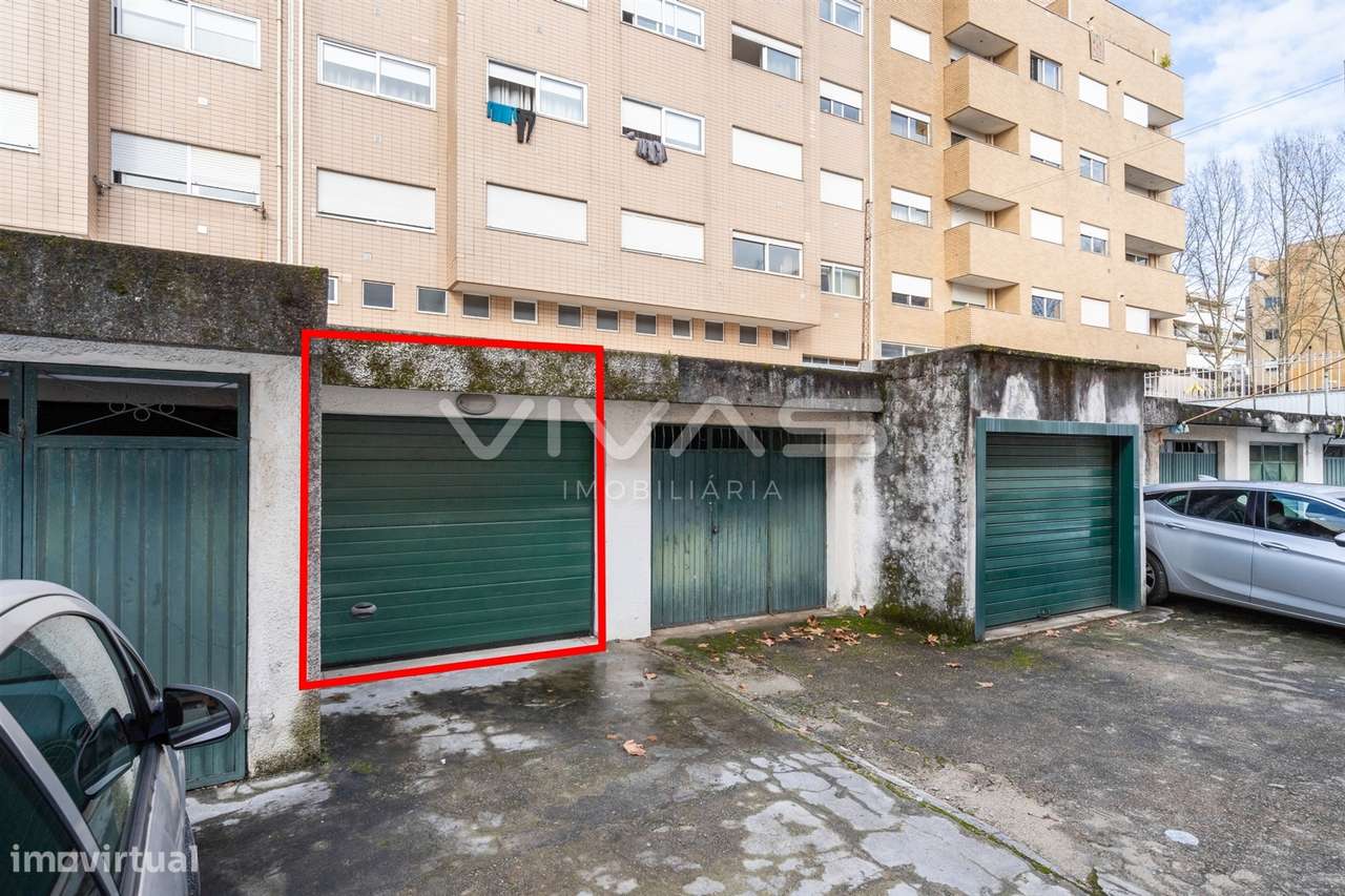 Apartamento T2 Venda em Oliveira, São Paio e São Sebastião,Guimarães-15