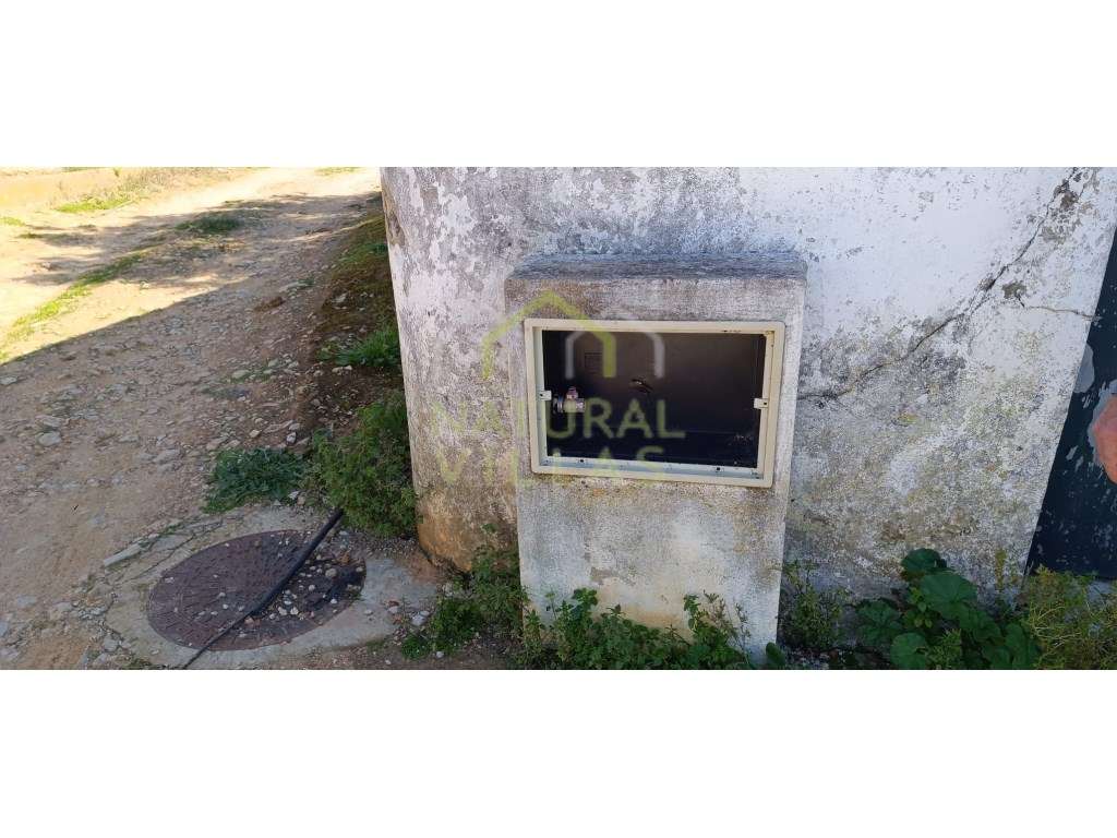 Terreno de 1.958m2 para arrendamento em Conceição, Faro - Grande imagem: 4/5