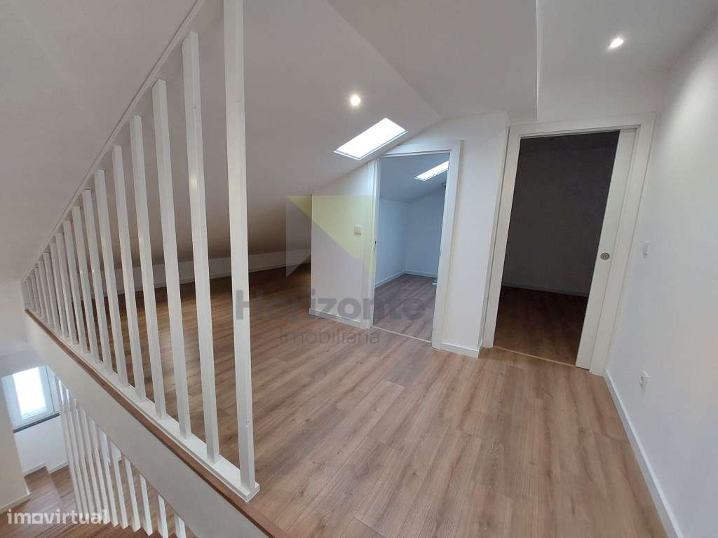 T4 Duplex Totalmente Recuperado no Centro Histórico de Portalegre-24