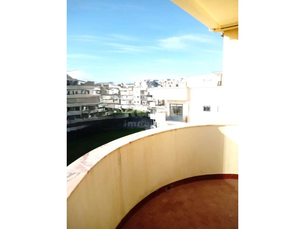 Apartamento T1 Mobilado e Equipado - Grande imagem: 3/13