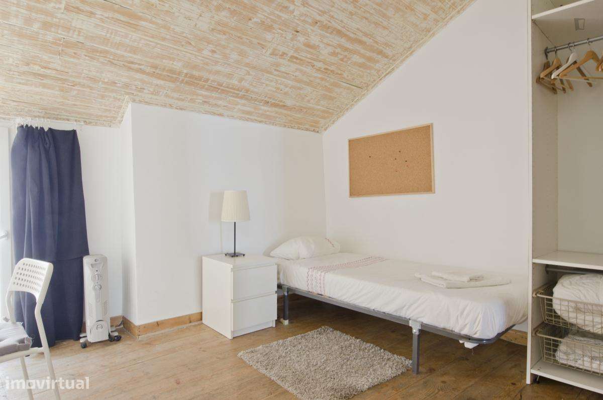 Quarto - localizado em Santa Apolónia Lisbon - Grande imagem: 4/23