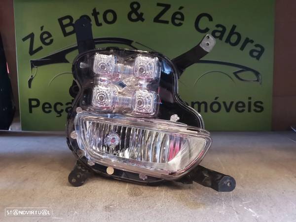 KIA CEED FAROL LED DIREITO - FF526 - 1