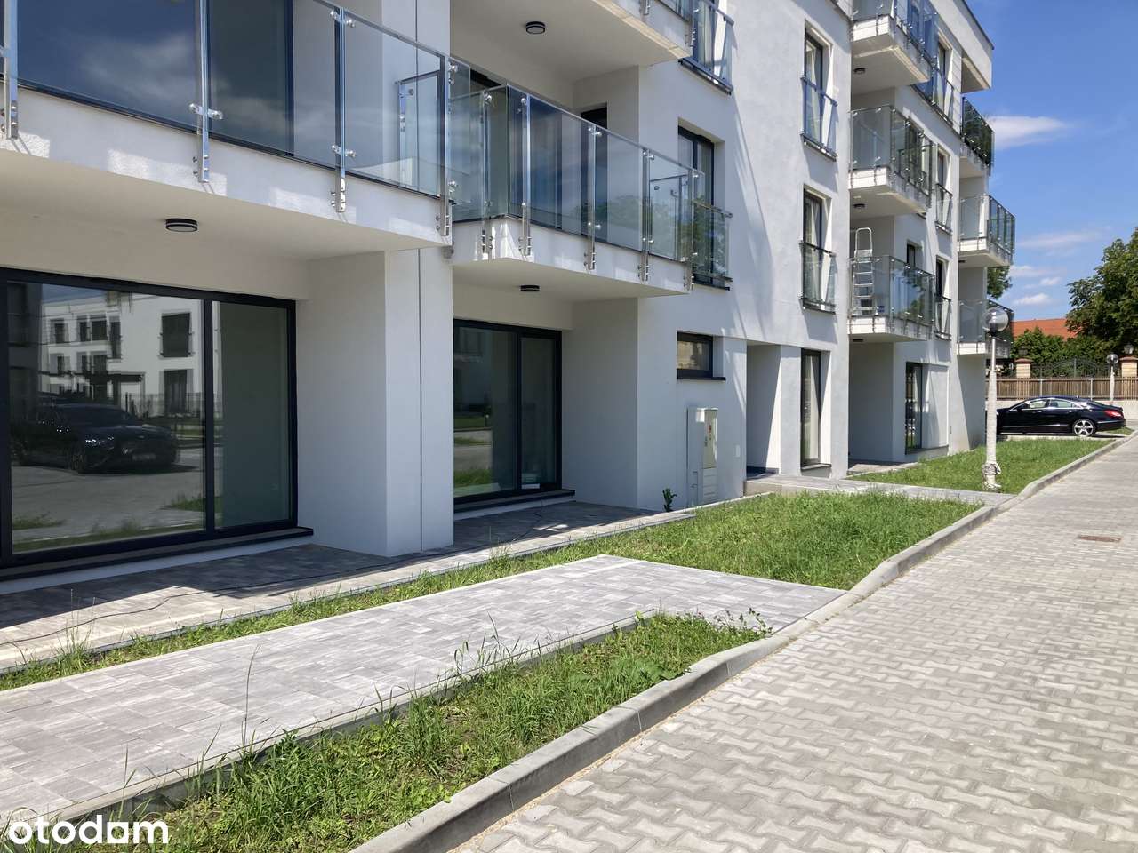 Nowe wykończone pod klucz. Winda, niskie koszty utrzymania. TOP!!!-0