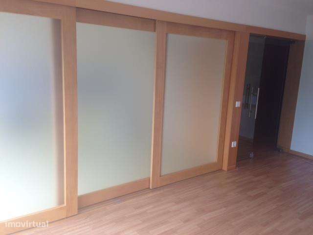 T0 -  Porto, Hospital Santo António, Faculdades - Grande imagem: 5/9