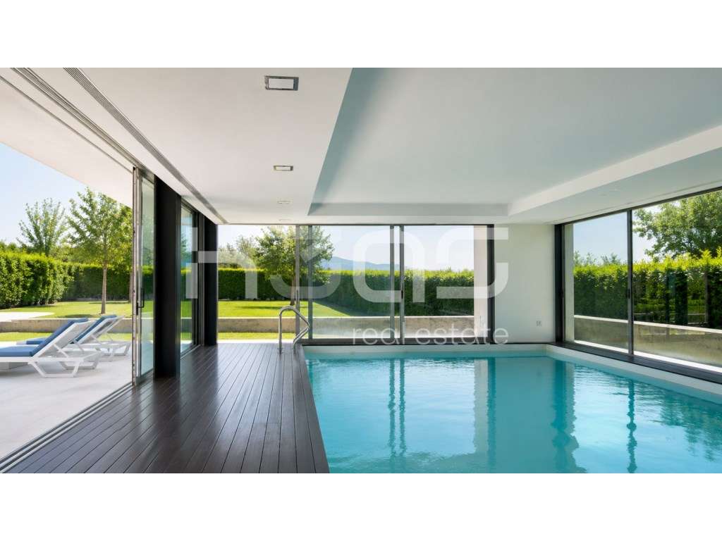 MORADIA T4 COM PISCINA INTERIOR - ONDE A NATUREZA MARCA PRESENÇA-21