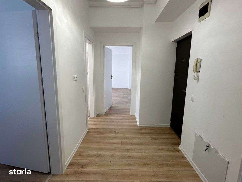 Apartament 2 camere - decomandat - et.3 - la cheie - Mihai Viteazu - Imagine principală: 5/8