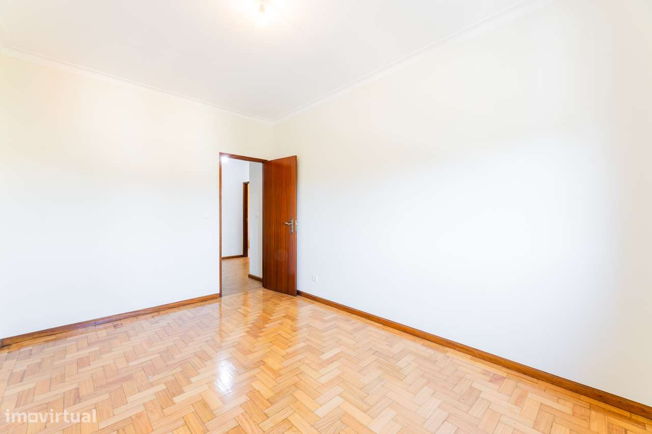 Apartamento T3 em S. Vicente-13