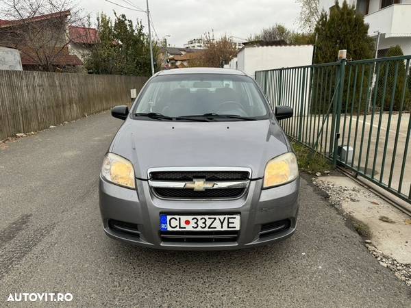 Chevrolet Aveo 1.2 LS - 11