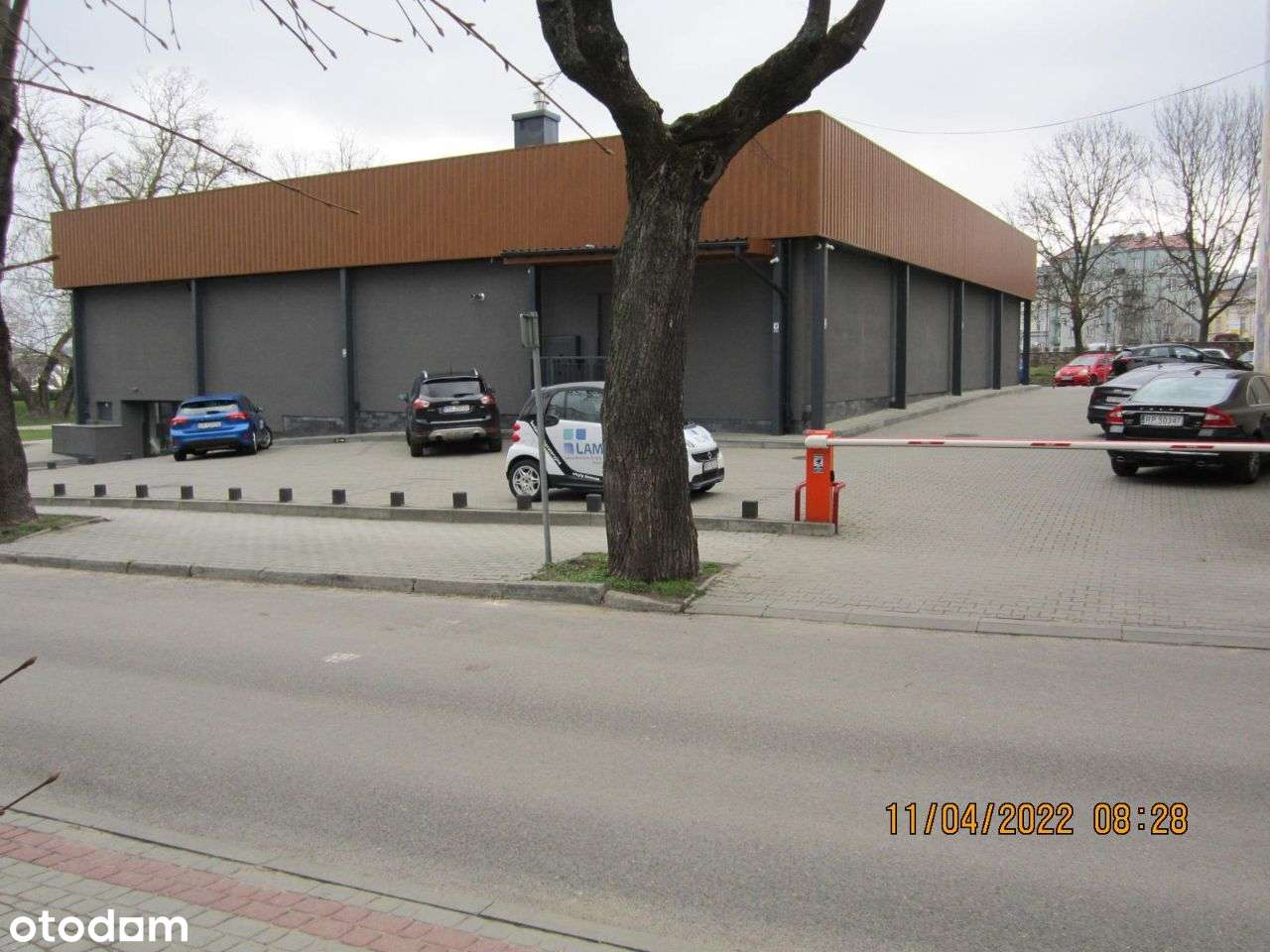 Obiekt handlowy w Przemyślu - Pełny obrazek: 5/9