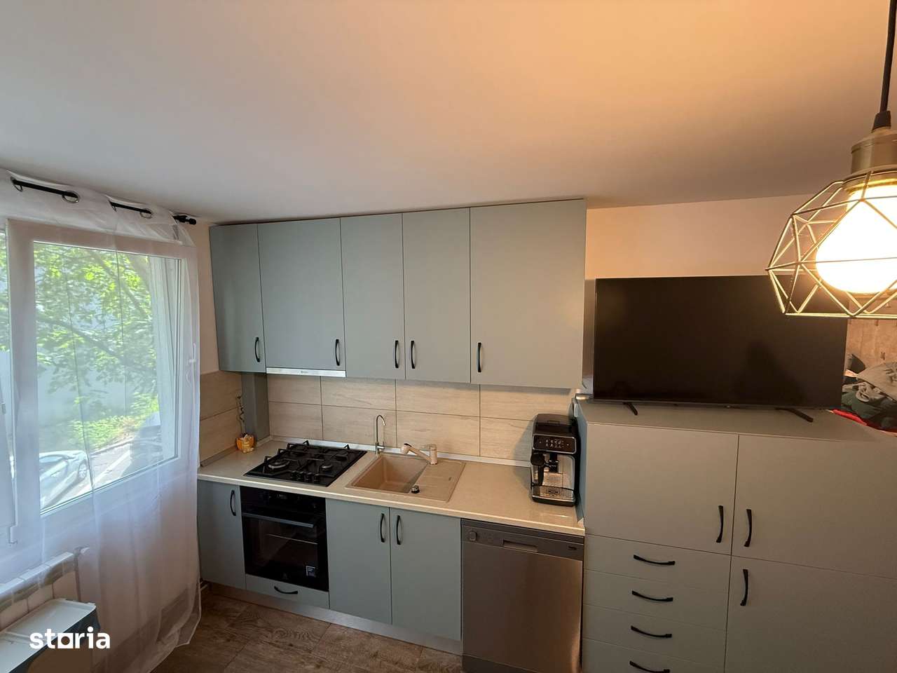 Apartament 4 cam. decomandat Militari, cu centrala si loc de parcare. - Imagine principală: 4/20