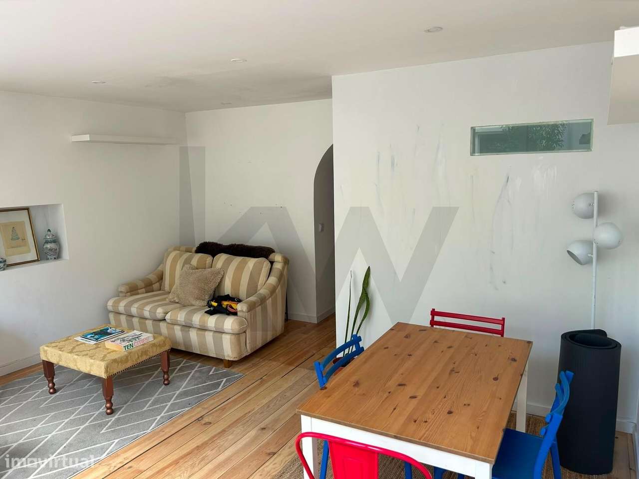 Apartamento T1+1 com Quintal e Anexo Remodelado na Rua da Graça, Lisbo-3