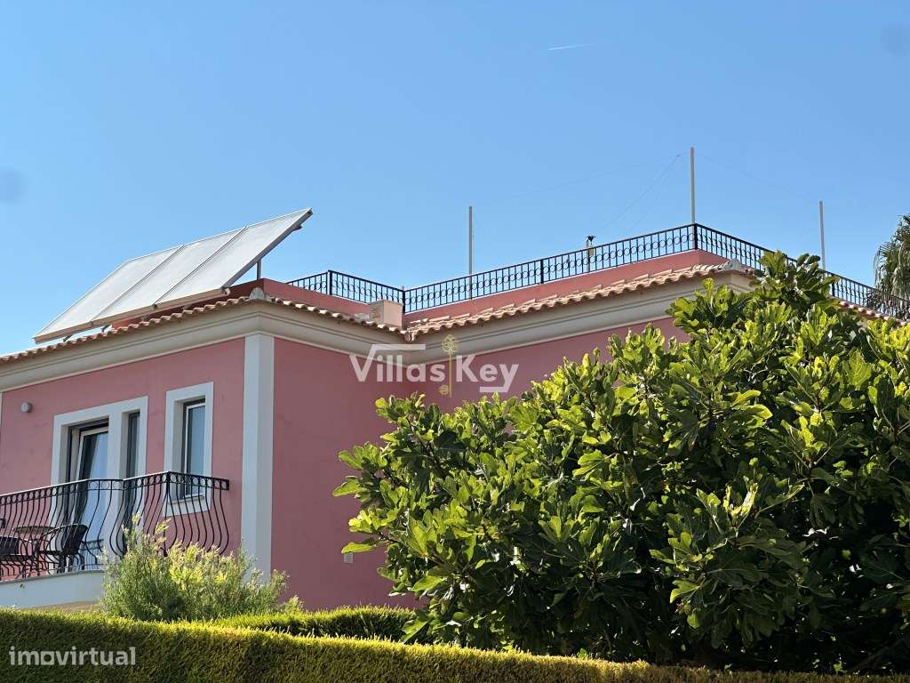 Hotel com 25 quartos,vista mar, piscina,jacuzzi,a poucos metros da ... - Grande imagem: 3/32