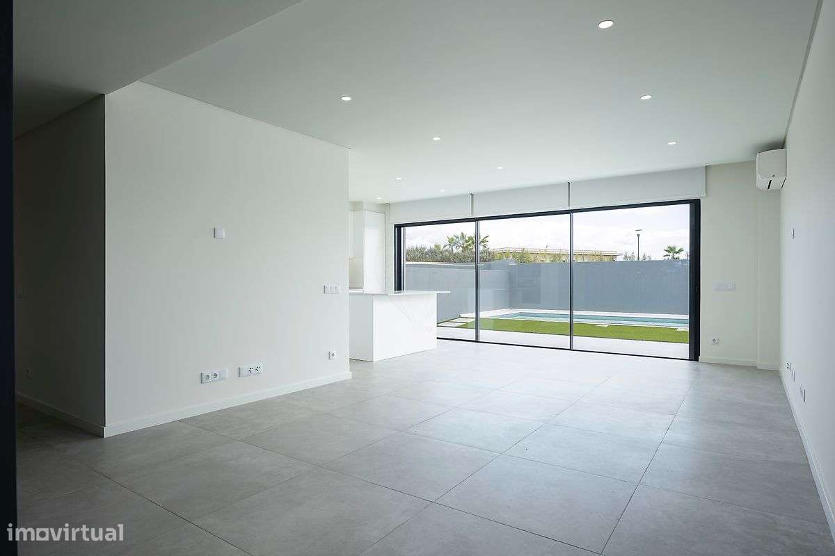 Moradia T4 para venda - Grande imagem: 4/38