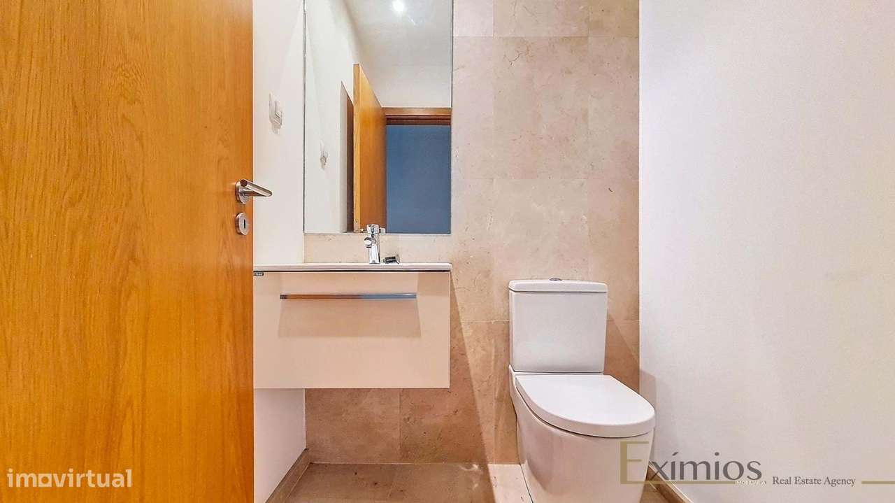 Apartamento T2 com garagem, na Póvoa de Varzim-7