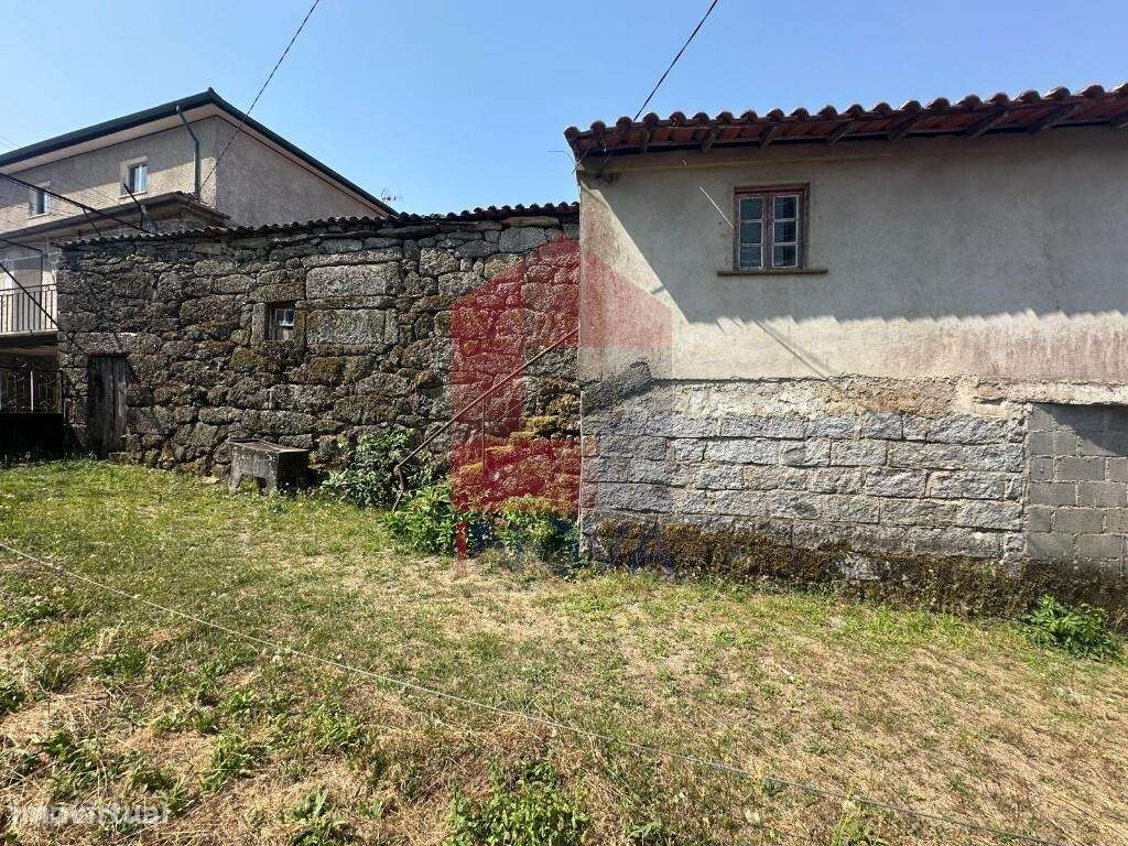 Moradia para restauro, Aboim da Nóbrega - Grande imagem: 5/14