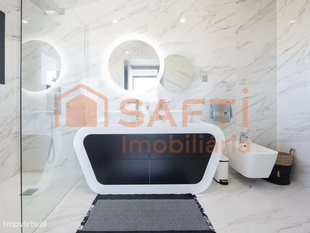 Moradia à venda em Pêra-21