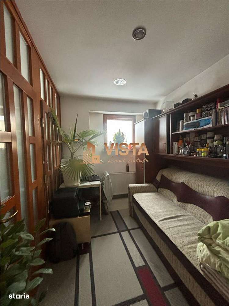 Corp casa, 4 camere, 2 bai, S+P+M, teren 200mp, zona Bisericii Romane, - Imagine principală: 4/15
