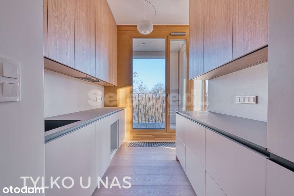 Przestronny apartament na ostatnim piętrze-3