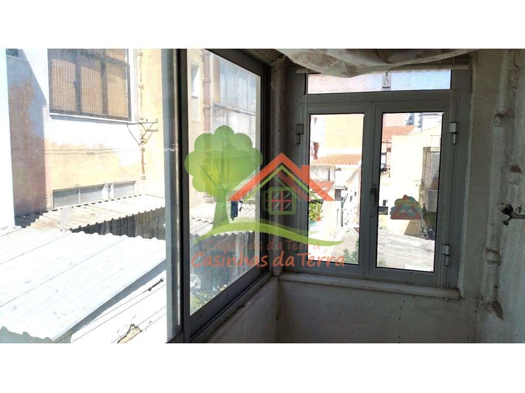 Prédio devoluto - Beato - 6 apartamentos-8