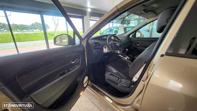 Renault Grand Scénic 1.6 dCi Bose Edition SS - 18