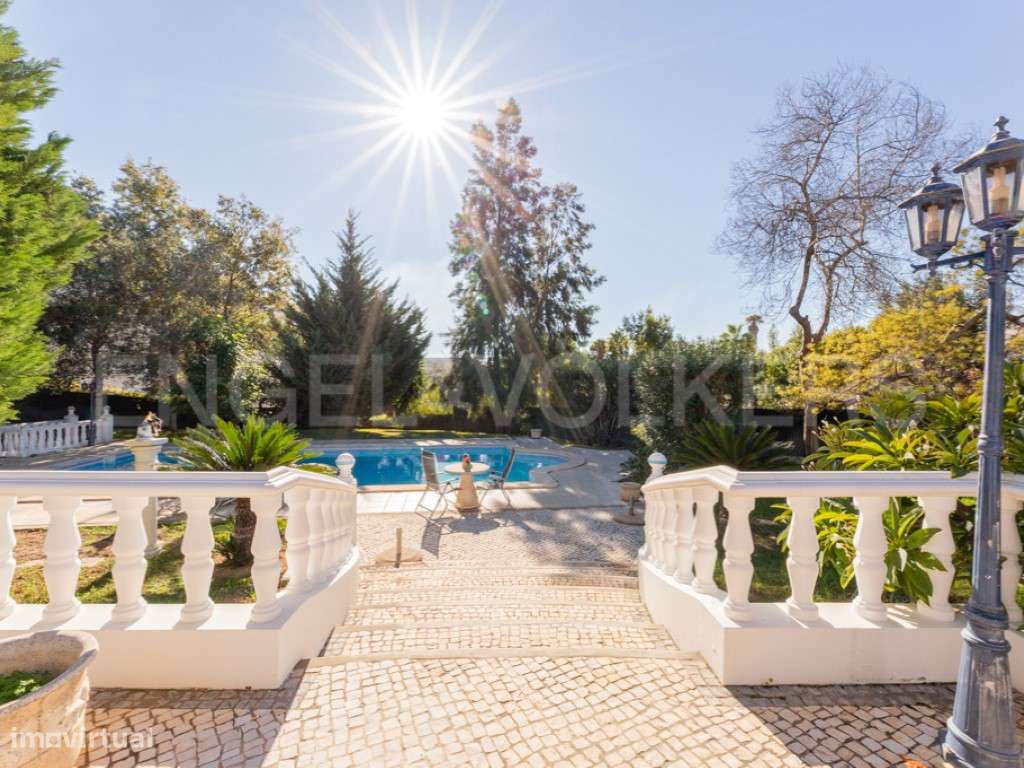 Moradia T3 com Piscina e Jardim em Tavira-27