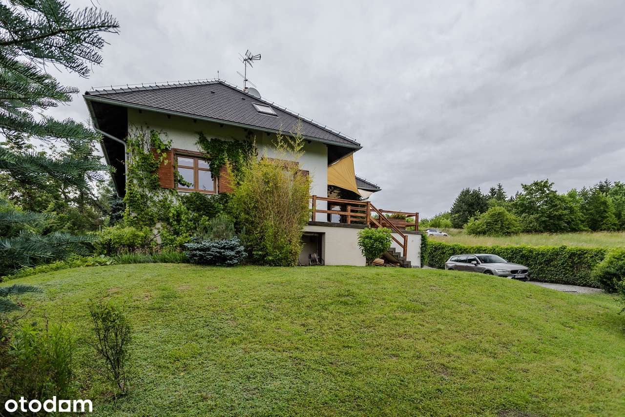 Wyjątkowy dom obok lasu i jezior! Wygodny dojazd do centrum miasta-18