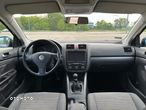 Volkswagen Golf V 1.9 TDI Trendline - 16