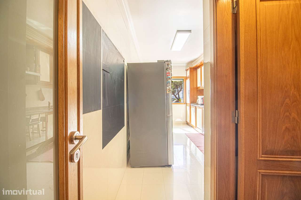 Apartamento T2+1 com terraço-7