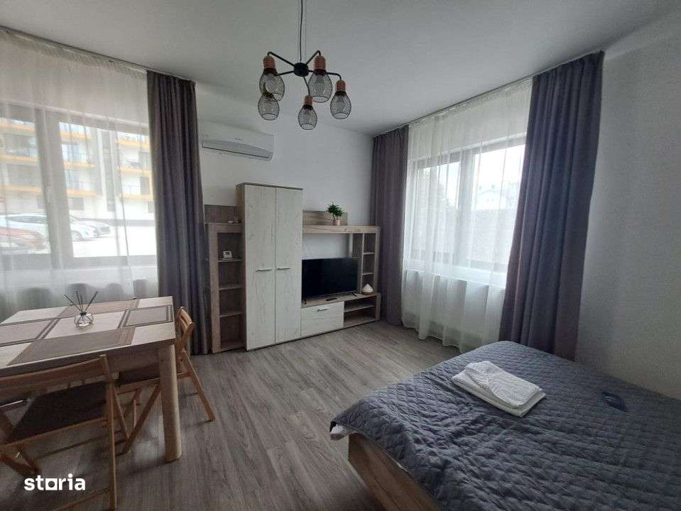 MAMAIA NORD | TERMEN LUNG | INCLUSIV VARA - Imagine principală: 1/7