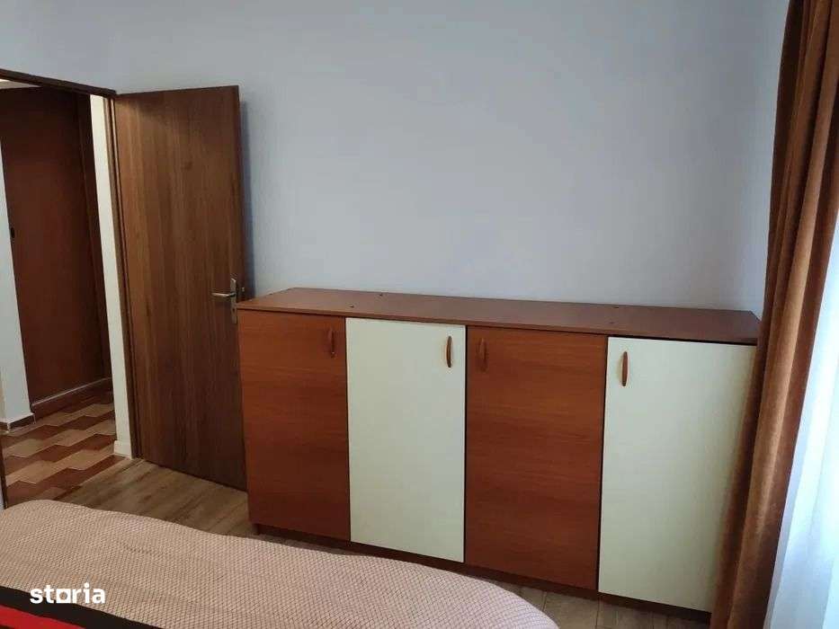 AP. 3 CAMERE GORJULUI, LOC PARCARE, BOXA SUBSOL, CENTRALA TERMICA - Imagine principală: 4/8