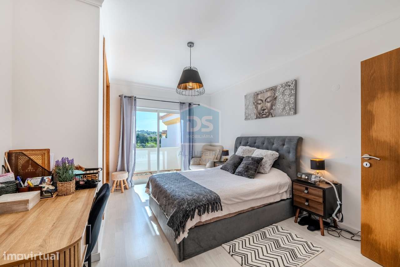 Moradia em Banda T2+2 Venda em Albufeira e Olhos de Água,Albufeira-12