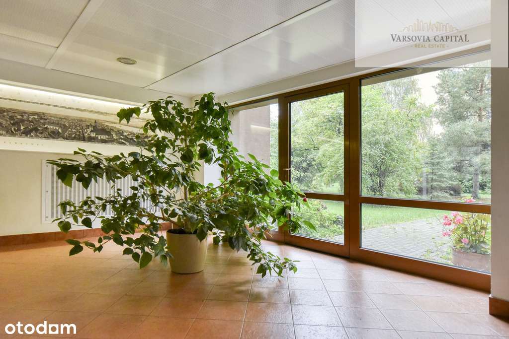 Żoliborz. 2 pokoje oddzielna widna kuchnia. Park-10