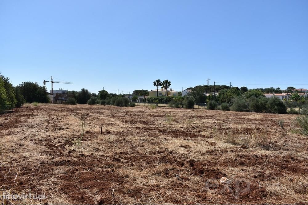 Terreno para venda localizado Conseguinte Vilamoura, Quarteira