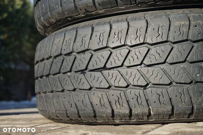 GOODYEAR CARGO ULTRAGRIP 215/65R16C 109T AL4530 - 7