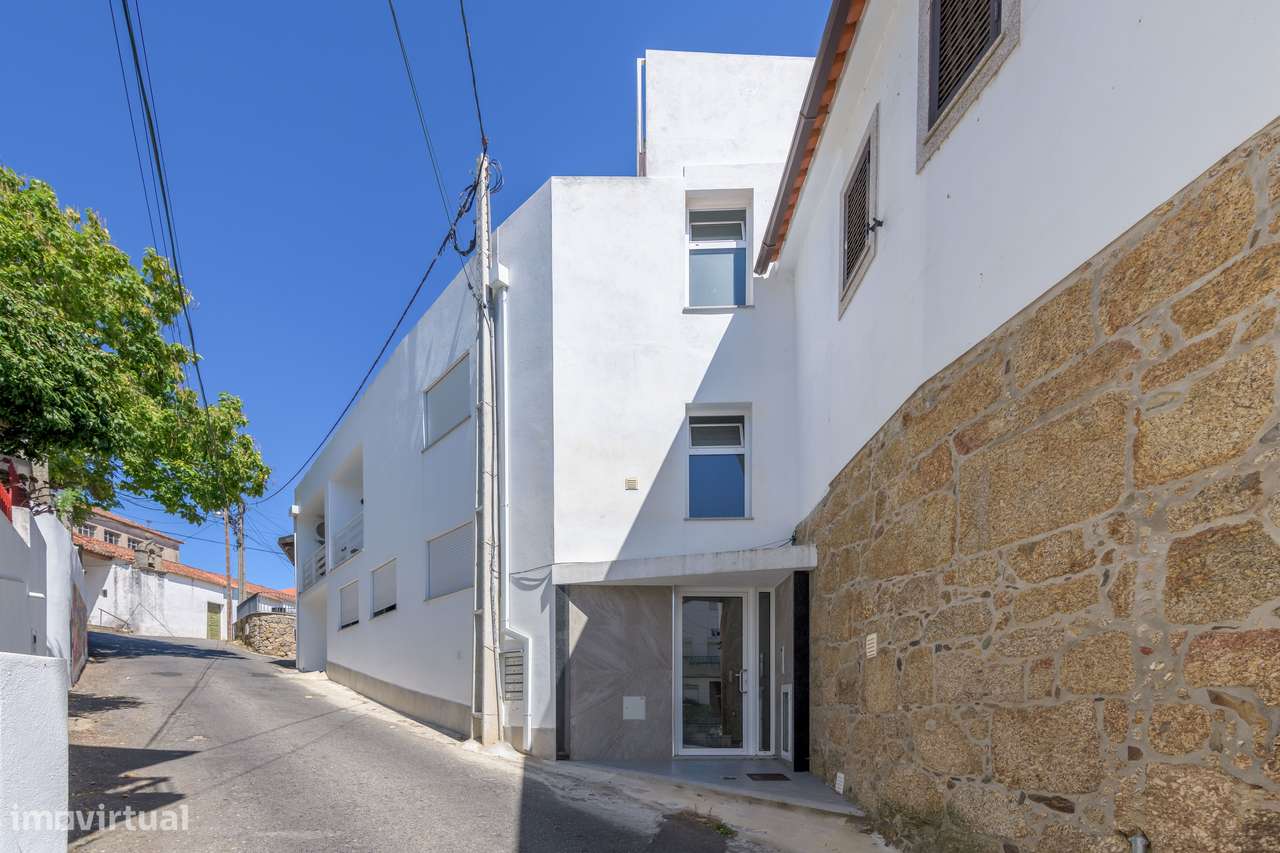 Apartamento T2 novo com garagem em Tortosendo-23