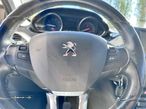 Peugeot 2008 1.2 PureTech Allure - 27