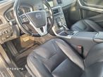 Volvo S60 2.5 T5 AWD - 9