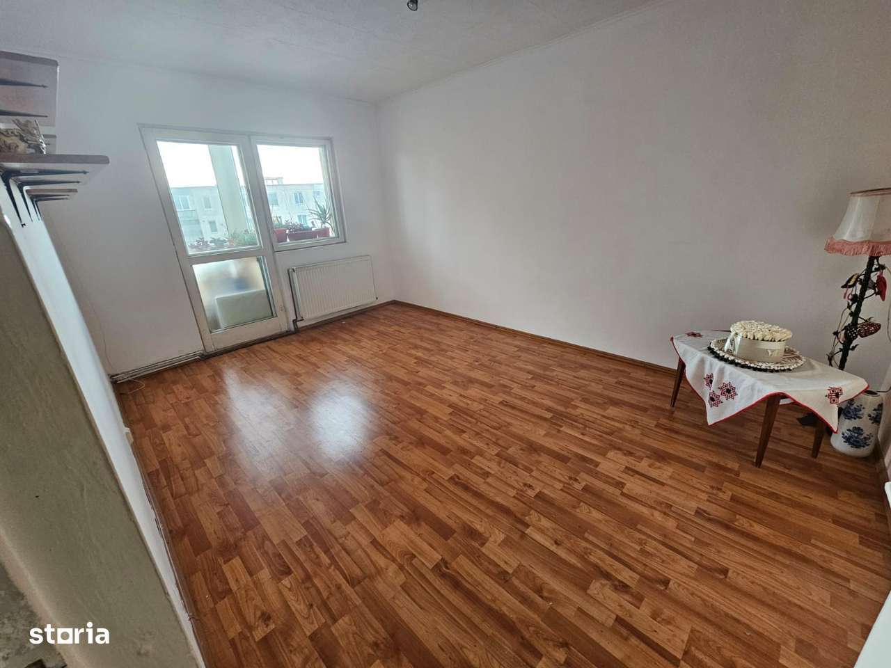 2 Camere Decomandat Rasnov Florilor 53mp utili - Imagine principală: 5/9