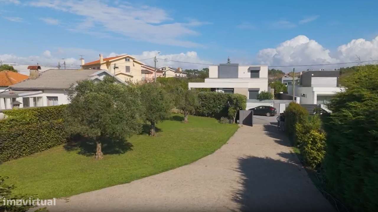 MORADIA TÉRREA T3 de LUXO a 1KM da PRAIA , com 348 m² em LOTE 2300 m²-11