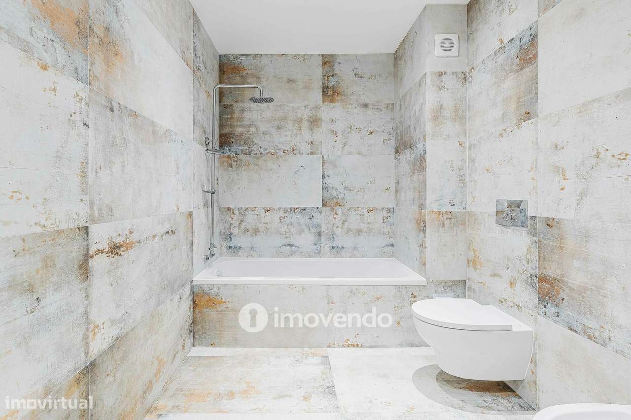 Apartamento T3 Duplex novo, com terraço e garagem, em Loures-35