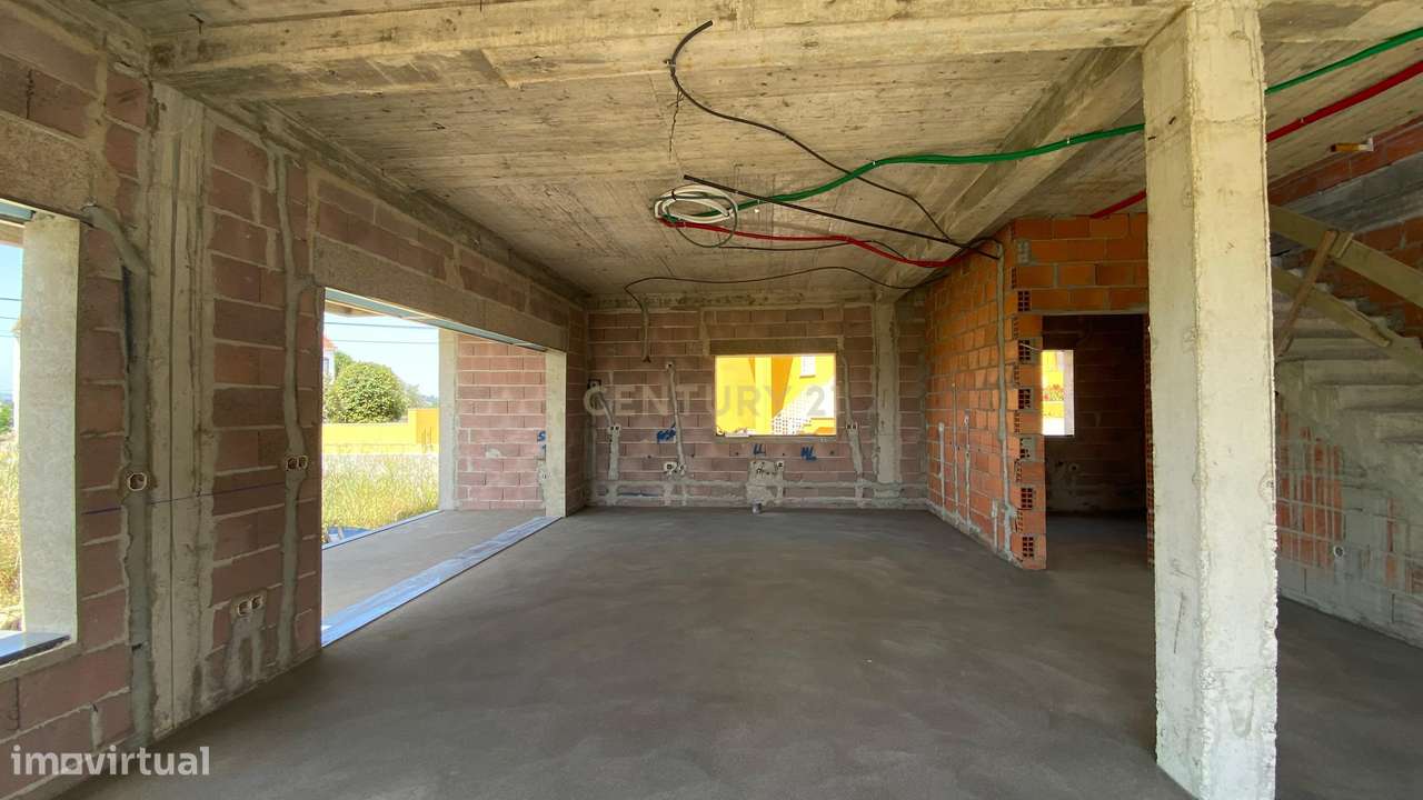 Moradia Nova T4 em Tomar | Vista para o Castelo | Arquitetura Contempo-22