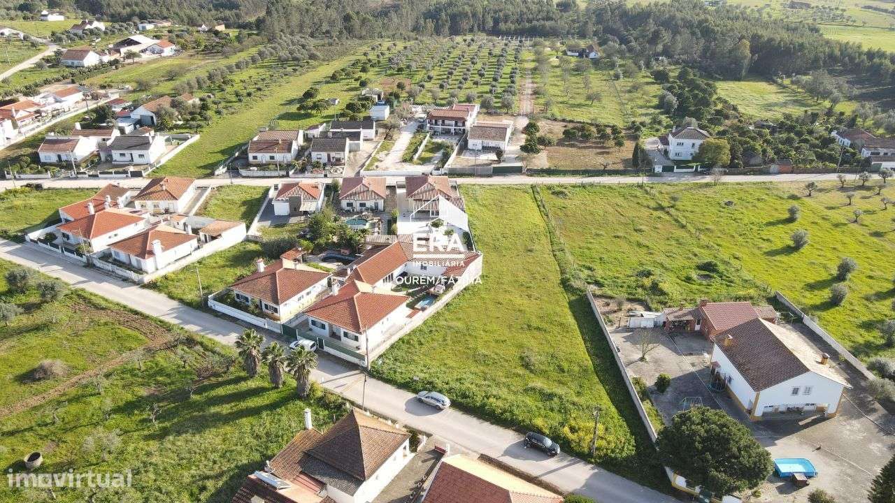 Lote localizado perto de Torres Novas - Grande imagem: 4/21