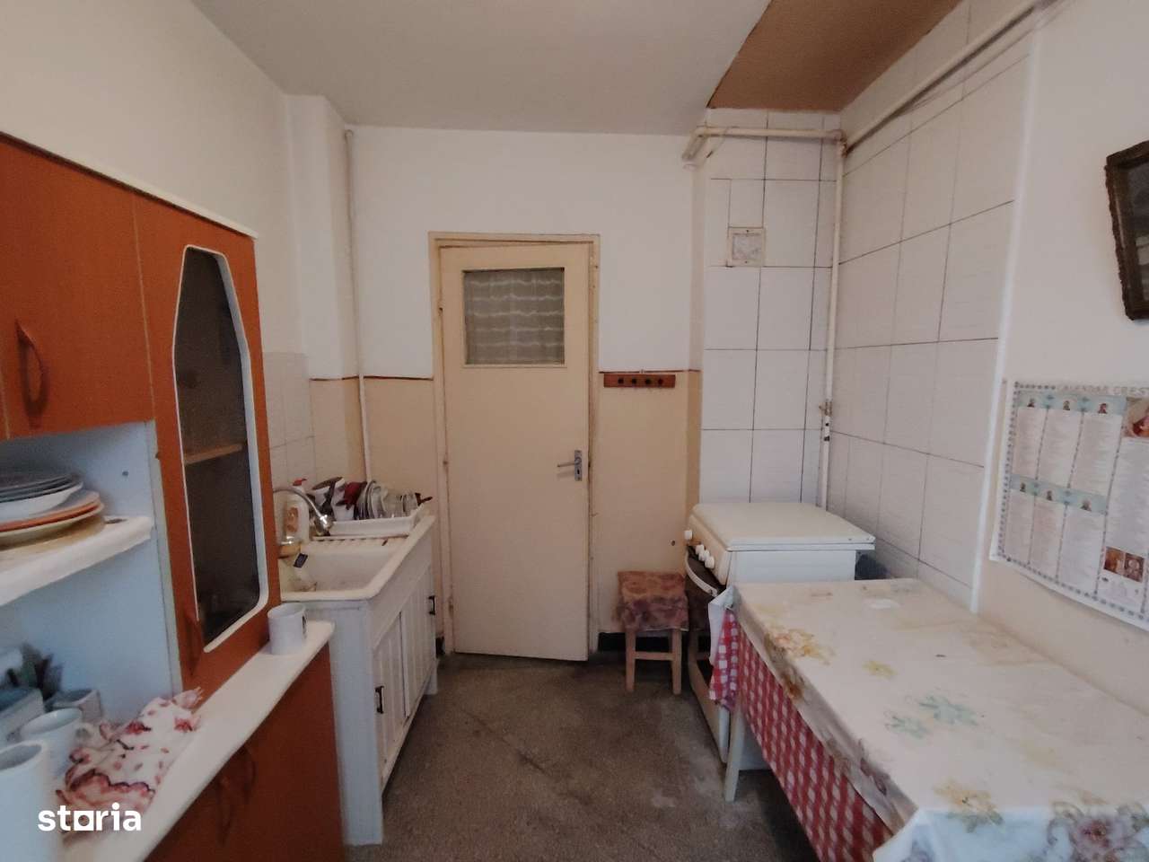 Pret redus!!!Ap 2 camere cauta sa fie modernizat- Micro 9-8